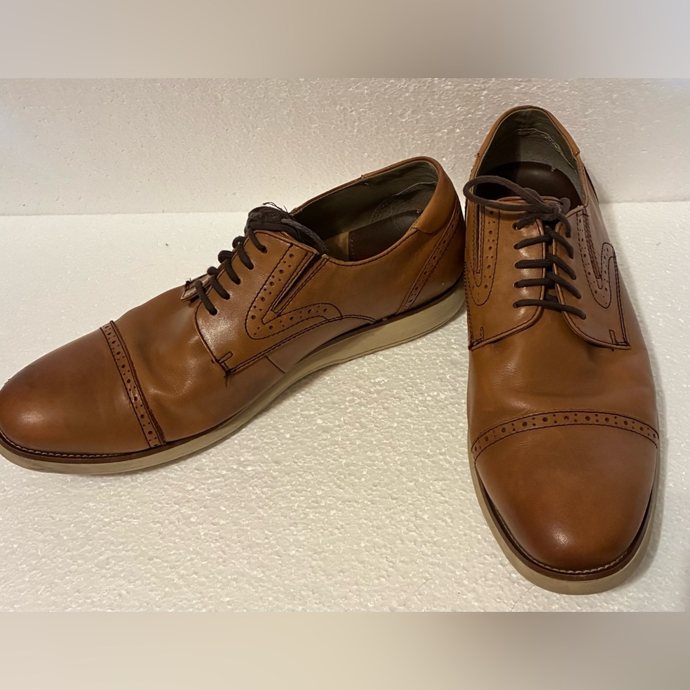 GH Bass & Co Shoes Sz 11 M Wilson Buck Cognac Eye Lace Up Leather Needs Laces